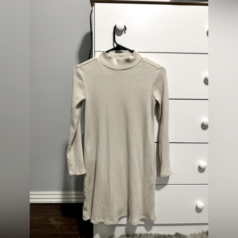 Girls Cream Long Sleeve Dress‎ Size L(10/12)